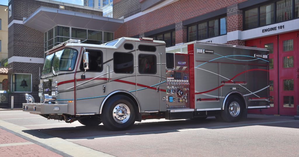 CHARLOTTE FIRE DEPARTMENT ORDERS FULLY ELECTRIC VECTOR™ PUMPER FOR ITS NEW  ALL-ELECTRIC FIRE HOUSE - REV Corporate