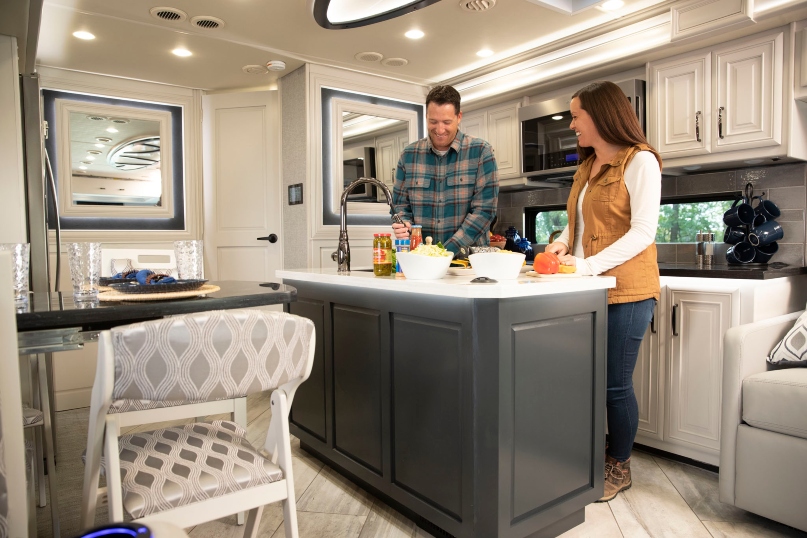 FLEETWOOD RV OFFERS RVers RESORT-STYLE LIVING WHEREVER THEY ROAM